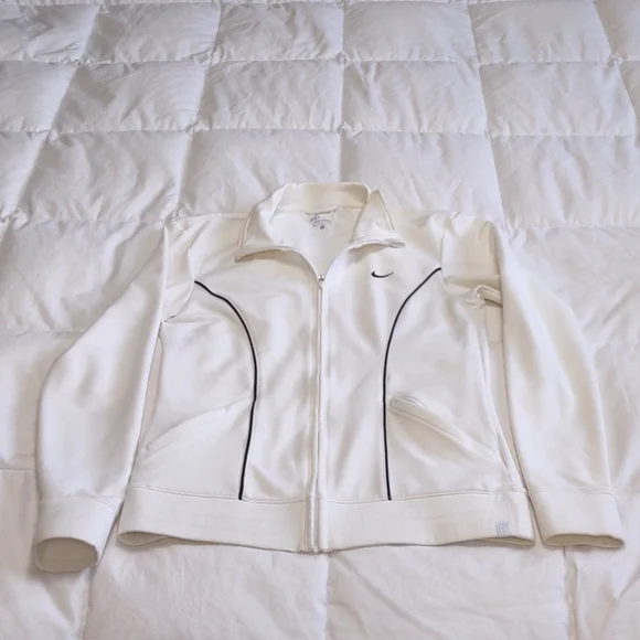 Top - Picture 1 of 1